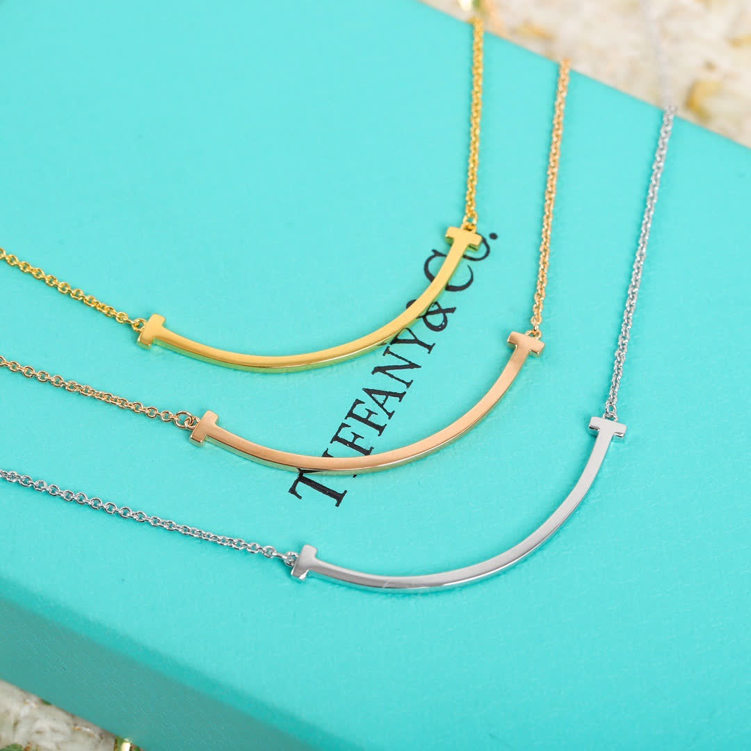 Tiffany & Co. necklace, simple bar design